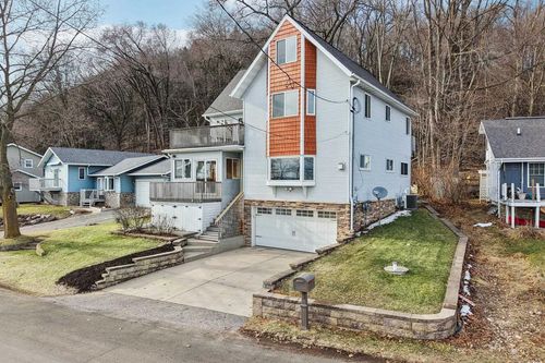 W10580 Tipperary Road, Dekorra, WI, 53955 | Card Image