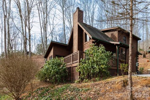 71 Honeymoon Ln, Maggie Valley, NC, 28751-6747 | Card Image