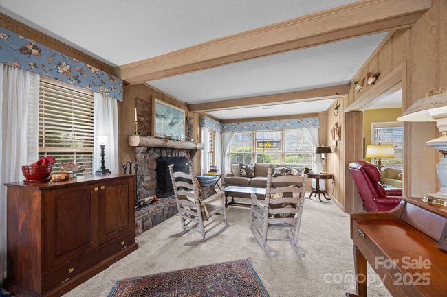 Wood-burning fireplace | Image 4