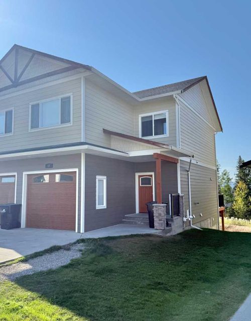 17-214 Mcardell Dr, Hinton, AB, T7V0A9 | Card Image