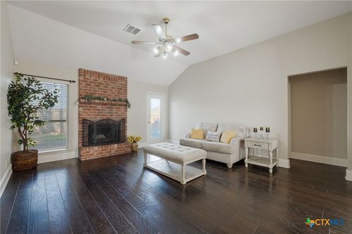 812 Silver Stone Dr, Temple, TX, 76502-3556 | Card Image