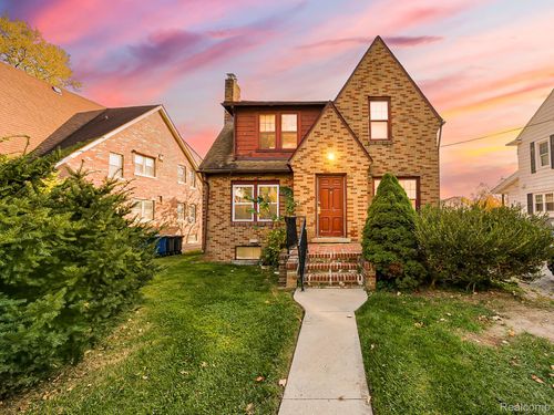 1-1809 Jackson Avenue, Ann Arbor, MI, 48103 | Card Image