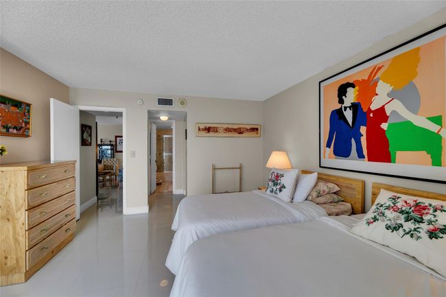 APT-1801 - 1370 S Ocean Blvd, Condo with 2 bedrooms, 3 bathrooms and null parking in Pompano Beach FL | Image 24