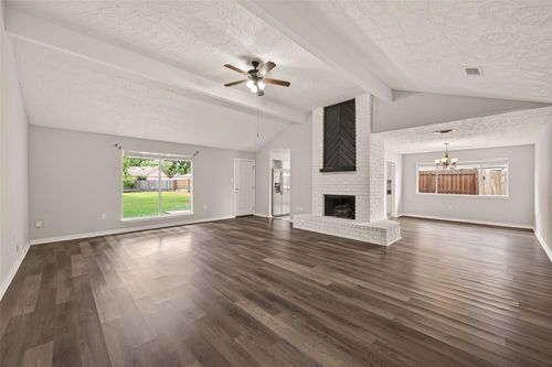 15839 Thistledew Drive, Houston, TX, 77082 | Card Image