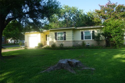 2121 N Alexander St, Sherman, TX, 75092-2705 | Card Image