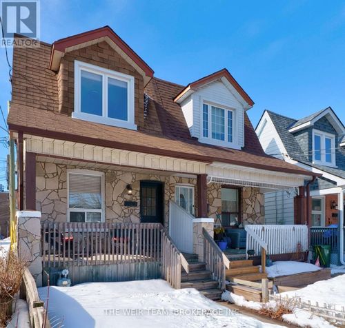 10 Eldon Ave, East York, ON, M4C5G1 | Card Image