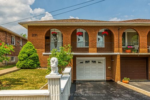 231 Green Rd, Stoney Creek, ON, L8E3J5 | Card Image