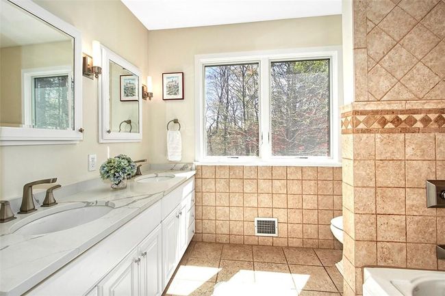2 Attitash St, House other with 4 bedrooms, 4 bathrooms and 2 parking in Chappaqua NY | Image 18