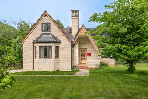 820 S High St, Bloomington, IN, 47401-6161 | Card Image