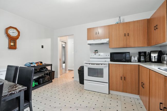 41 Market St, House other with 4 bedrooms, 2 bathrooms and 4 parking in Lisle ON | Image 10