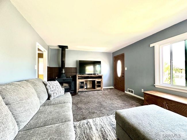 763 W Cedar St, House other with 4 bedrooms, 1 bathrooms and 1 parking in Pocatello ID | Image 5
