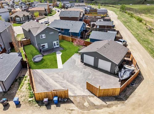 132 Oswald Close, Red Deer, AB, T4P0C1 | Card Image