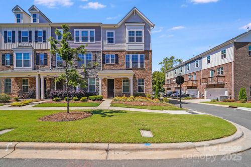 10013 Hemingway Pl, Charlotte, NC, 28227-0065 | Card Image
