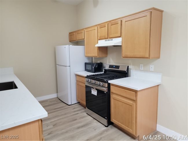 1059 - 8985 S Durango Dr, Condo with 3 bedrooms, 2 bathrooms and null parking in Las Vegas NV | Image 7