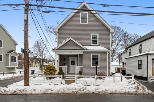 22 Myrtle St, Watertown, MA, 02472-2375 | Card Image
