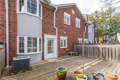 2-2407 Woodward Ave, Burlington, ON, L7R4J2 | Card Image