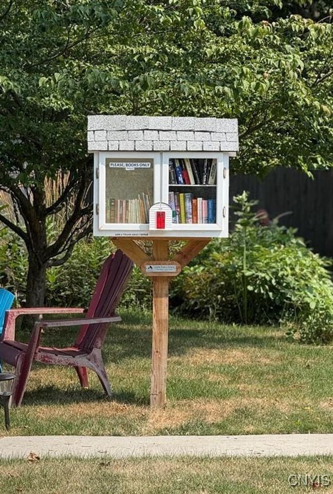 The neighborhood library, right across the street... | Image 47