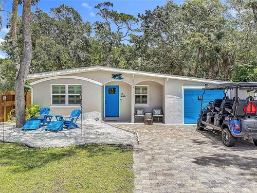 657 S Pine St, NEW SMYRNA BEACH, FL, 32169-2946 | Card Image