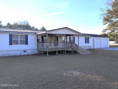104 Beaver Dr, Dudley, NC, 28333-9238 | Card Image