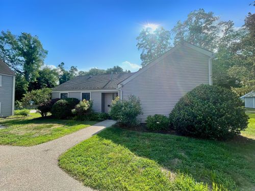 150-150 Hollister Way S, Glastonbury, CT, 06033-3142 | Card Image