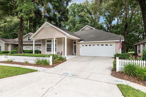 5221 103rd Dr, Gainesville, FL, 32608-4373 | Card Image