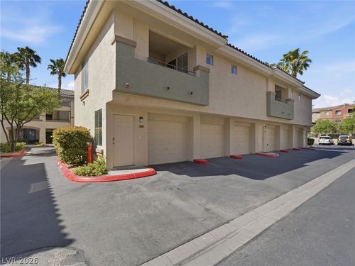 201-7131 S Durango Dr, Las Vegas, NV, 89113-2069 | Card Image