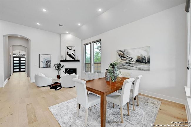 422 Quiet Oak Rd, House other with 4 bedrooms, 5 bathrooms and null parking in San Marcos TX | Image 12