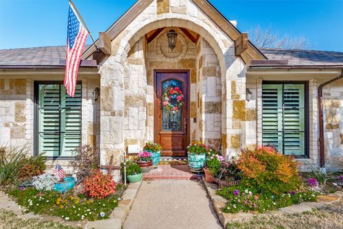 9159 Dunmore Dr, Dallas, TX, 75231-4009 | Card Image