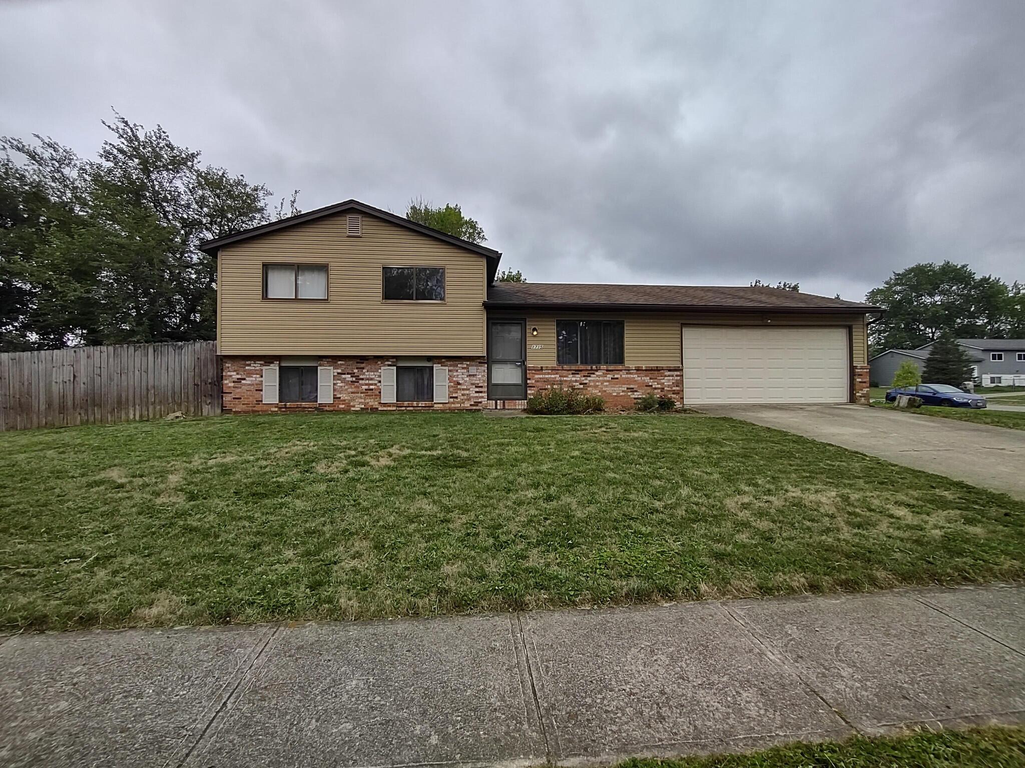 Kinross Ln, Galloway, OH 43119