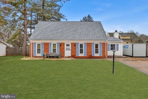 112 N Kennedy Rd, STERLING, VA, 20164-2005 | Card Image