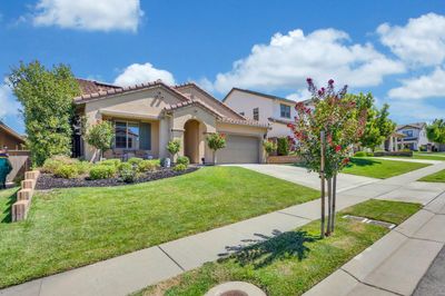 3025 Ferncliff Way, House other with 3 bedrooms, 3 bathrooms and null parking in El Dorado Hills CA | Image 2