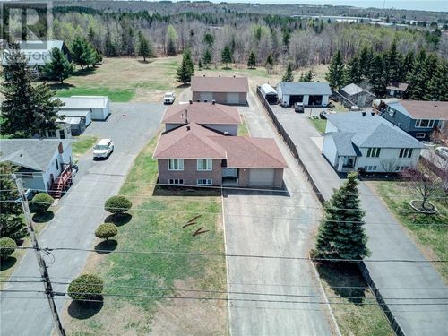2023 Main St, Val Caron, ON, P3N1B4 | Card Image