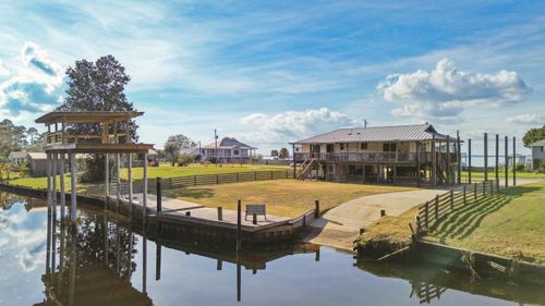 1360 La Paz St, Pensacola, FL, 32506-9731 | Card Image