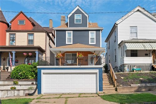 107 Sumner Ave, Vandergrift, PA, 15690-1171 | Card Image