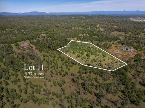 5.77 Acres Canto De Las Lupine Drive, Redding, CA, 96001 | Card Image