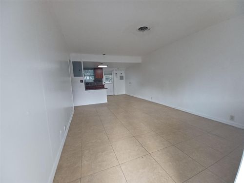 1-14 Ne 16th Pl, Fort Lauderdale, FL, 33305-2912 | Card Image