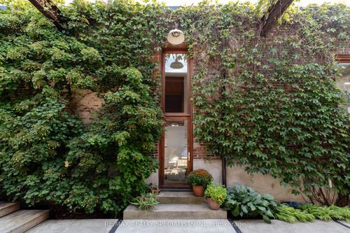 67 Elm Grove Avenue, Toronto, ON, M6K2J2 | Card Image