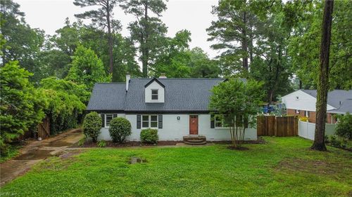 4328 Thoroughgood Dr, Virginia Beach, VA, 23455-4439 | Card Image