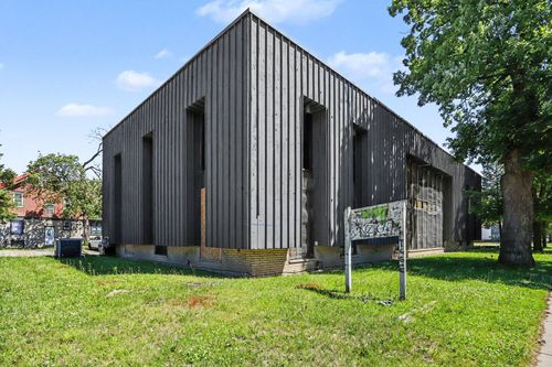 1511 Portage St, Kalamazoo, MI, 49001-3803 | Card Image