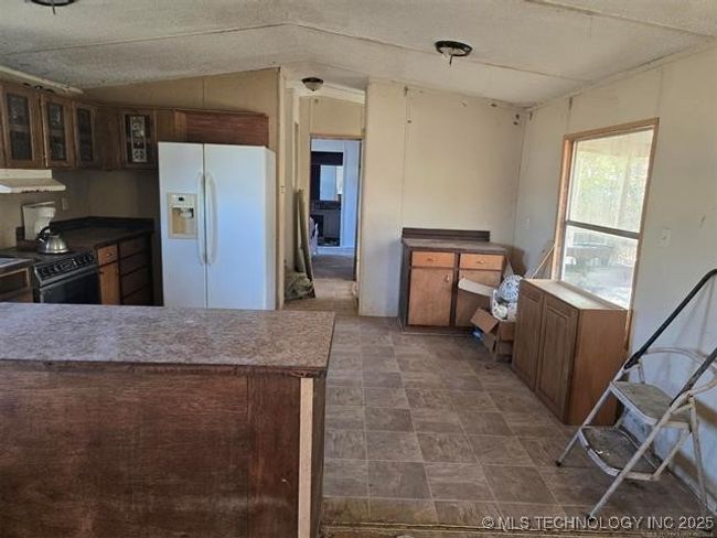 2003 Bristow Point Rd, House other with 2 bedrooms, 2 bathrooms and null parking in McAlester OK | Image 12