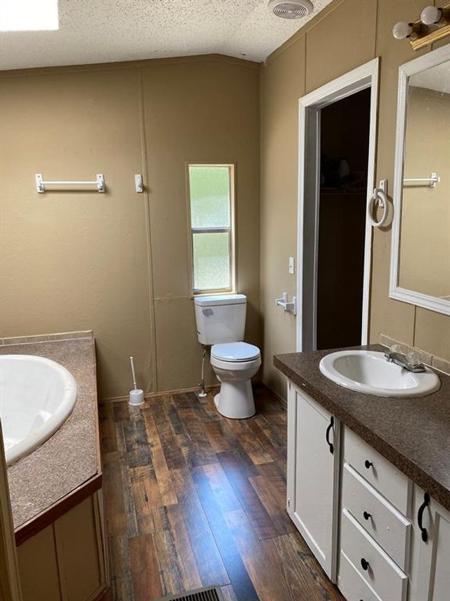 14 6000 Spring Creek Road, Sold in Malakoff Zoocasa