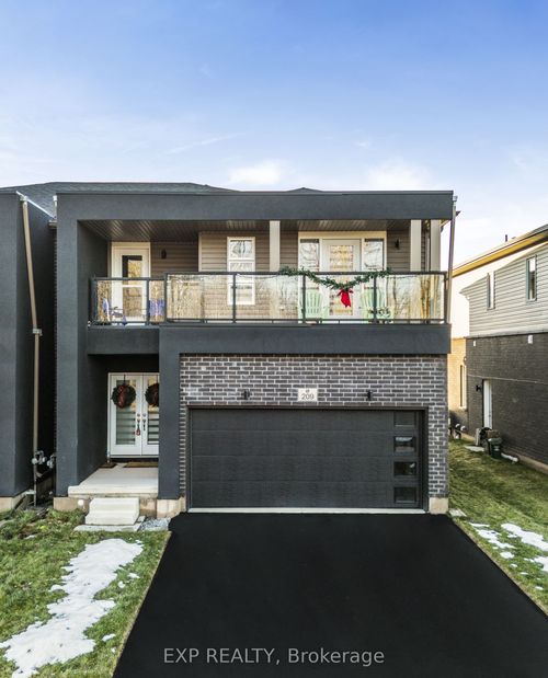 209 Wells Avenue, Fort Erie, ON, L0S1N0 | Card Image