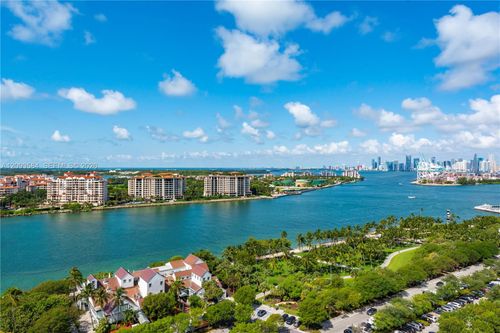 1802-100 S Pointe Dr, Miami Beach, FL, 33139-7369 | Card Image