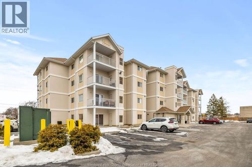 402-1535 Grand Marais Rd W, Windsor, ON, N9E4W2 | Card Image