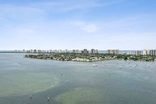 unit-2309-2640 Lake Shore Dr, Riviera Beach, FL, 33404-4674 | Card Image