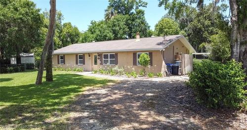 540 7th Ave, Crystal River, FL, 34428-3806 | Card Image