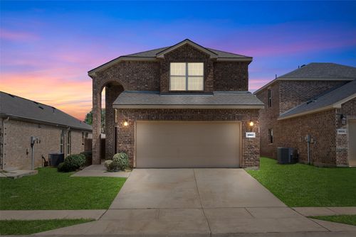 8917 Tenderfoot Ln, Aubrey, TX, 76227-1685 | Card Image