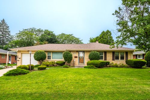 3622 Erie St, RACINE, WI, 53402-3518 | Card Image