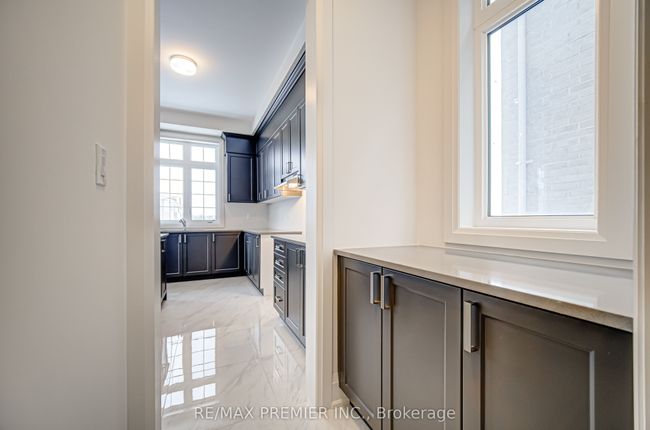 31 Bayberry Dr, House other with 4 bedrooms, 4 bathrooms and 4 parking in Tottenham ON | Image 12