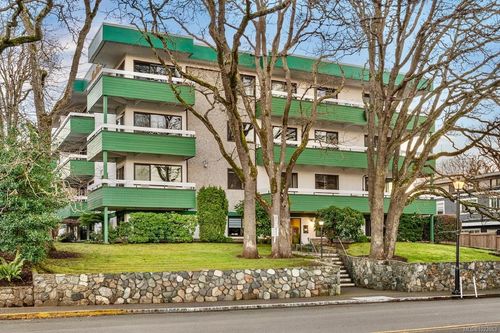 303-2095 Oak Bay Ave, Victoria, BC, V8R1E6 | Card Image